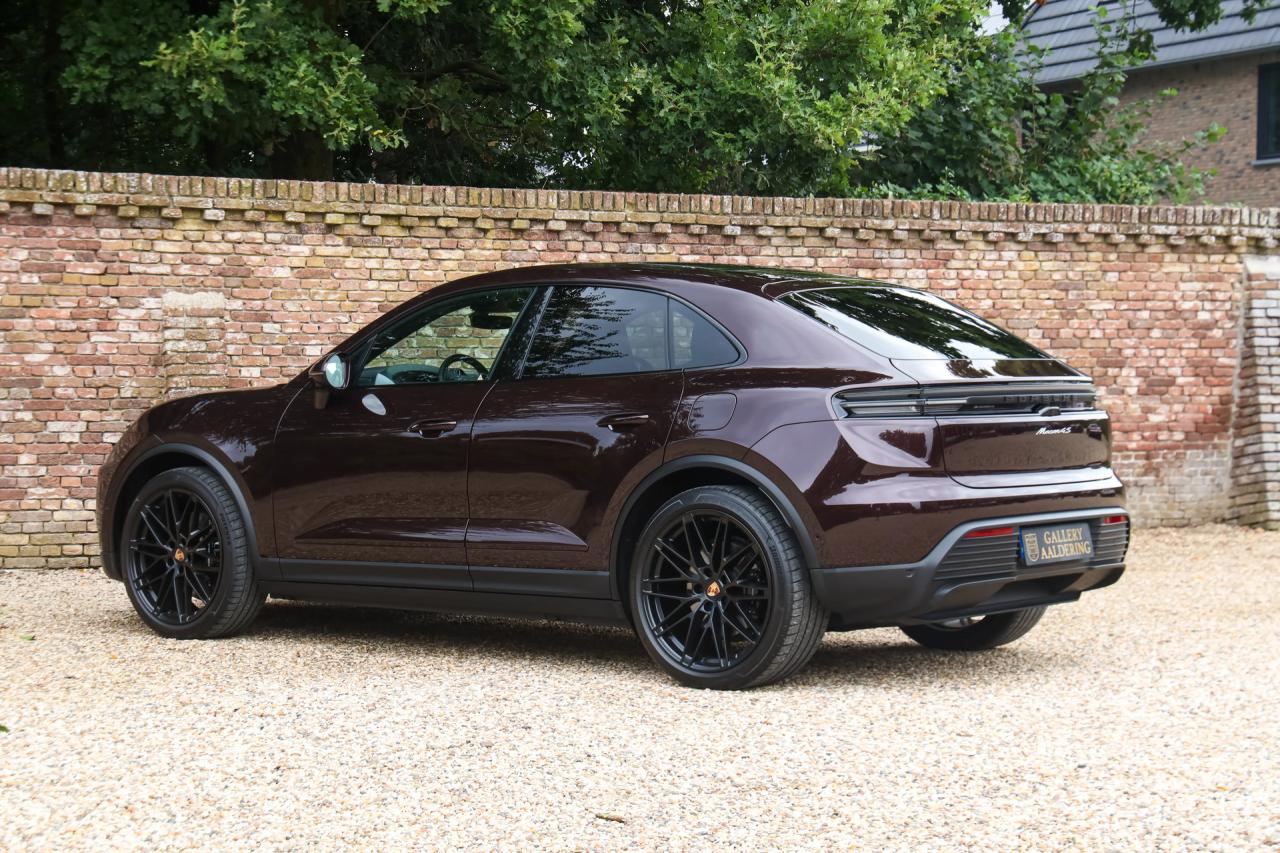 2025 Porsche Macan 4S &ldquo;Copper Ruby Metallic&rdquo;