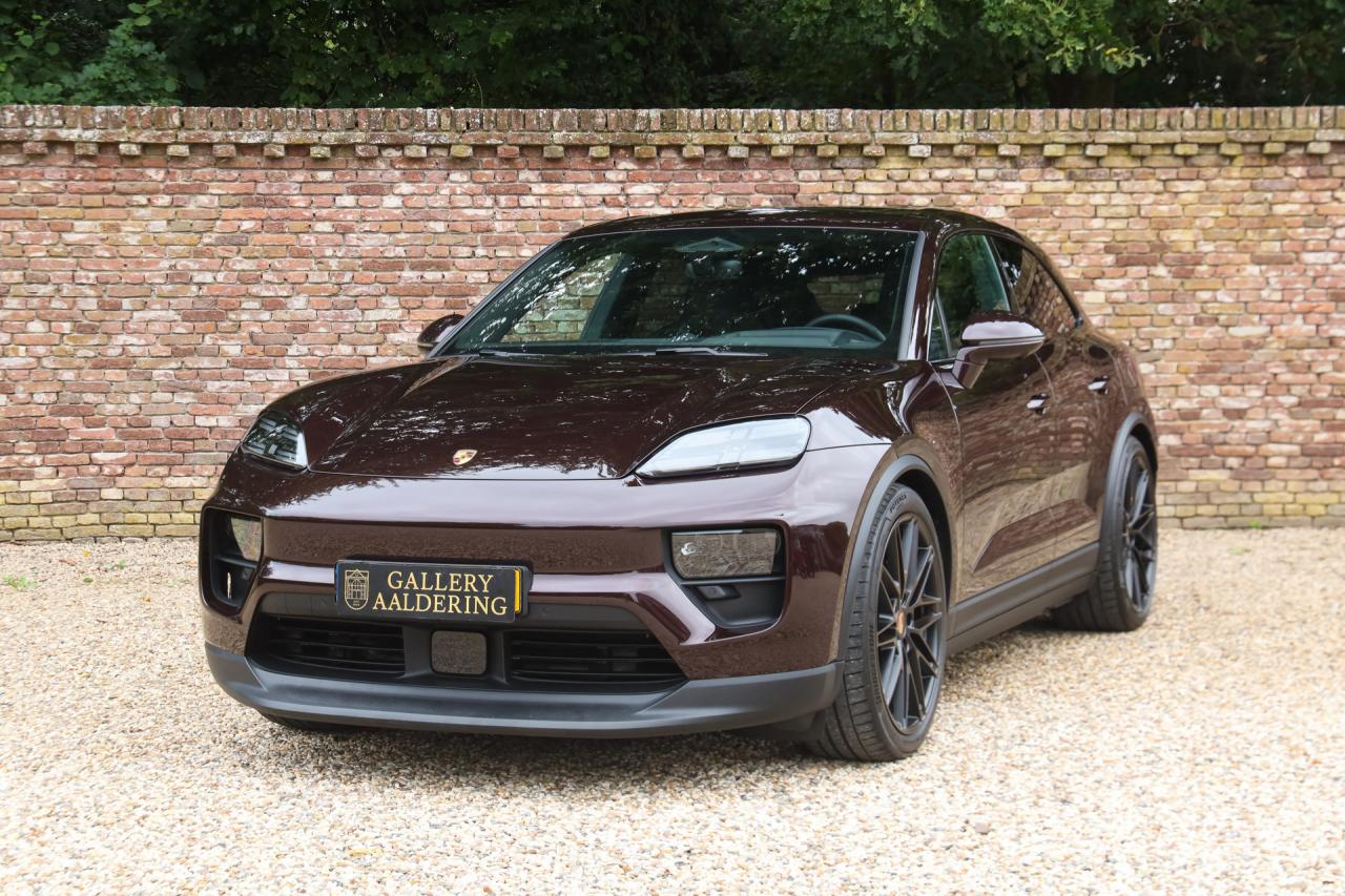 2025 Porsche Macan 4S &ldquo;Copper Ruby Metallic&rdquo;