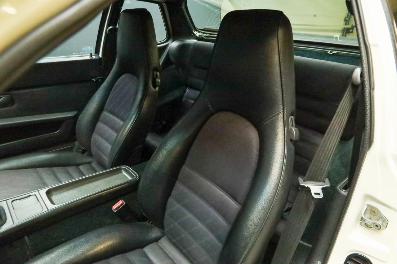 1986 Porsche 944 2.5 Coup&eacute; &ldquo;Alpinwei&szlig;&rdquo;