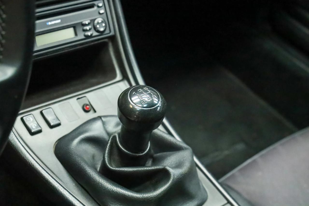 1986 Porsche 944 2.5 Coup&eacute; &ldquo;Alpinwei&szlig;&rdquo;