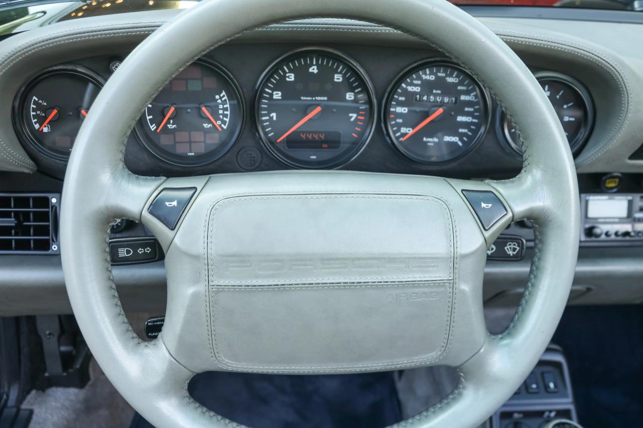 1992 Porsche 964 Carrera 4 Cabriolet &ldquo;Unique Carraragrau full leather&rdquo;