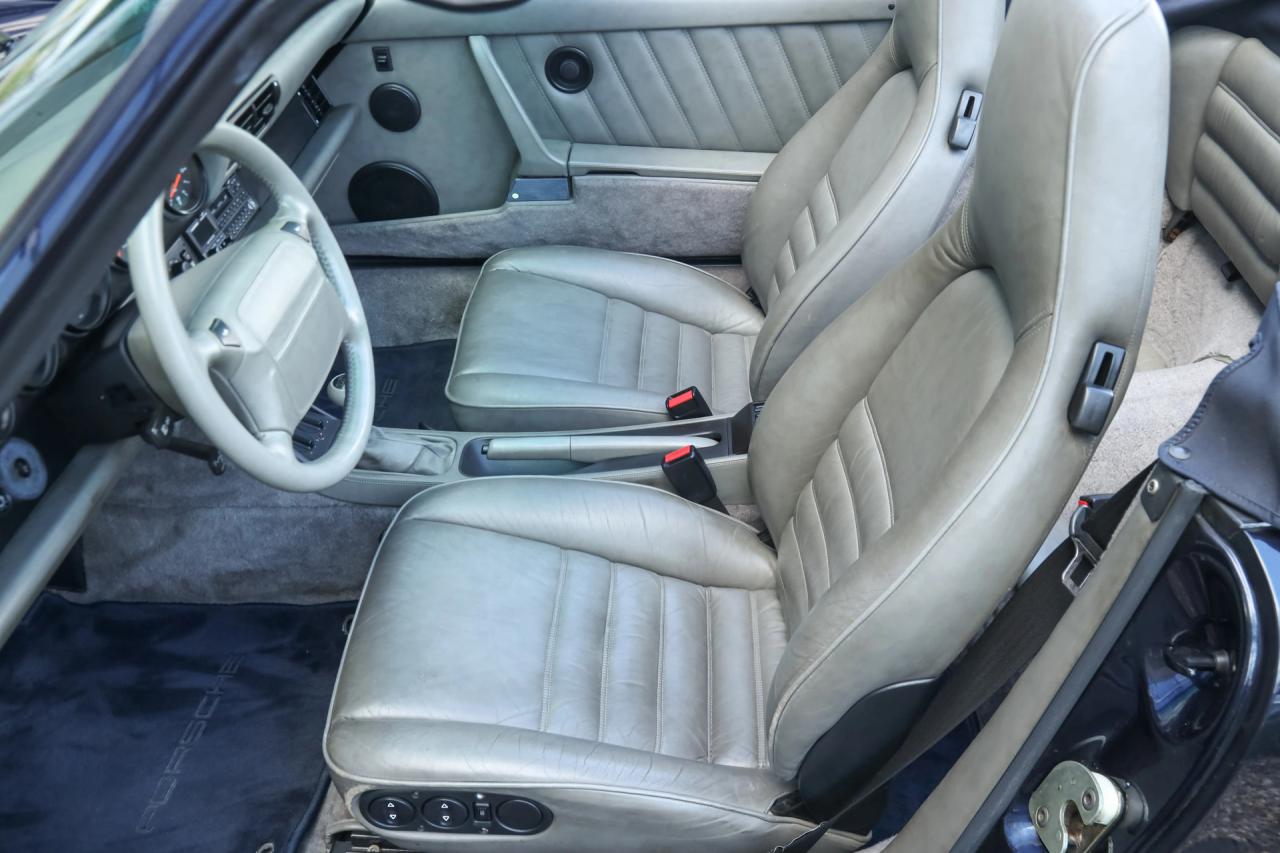 1992 Porsche 964 Carrera 4 Cabriolet &ldquo;Unique Carraragrau full leather&rdquo;