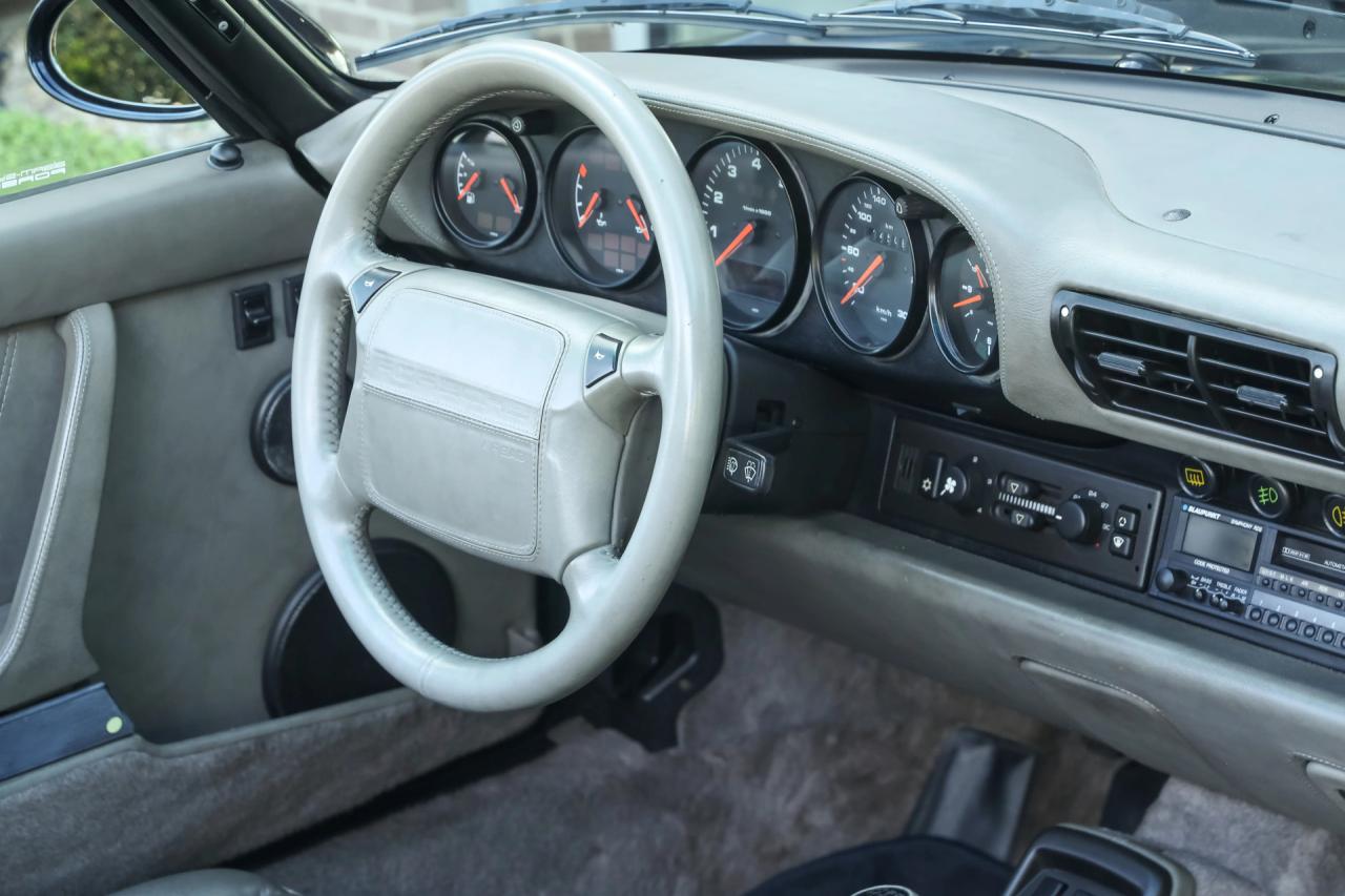 1992 Porsche 964 Carrera 4 Cabriolet &ldquo;Unique Carraragrau full leather&rdquo;
