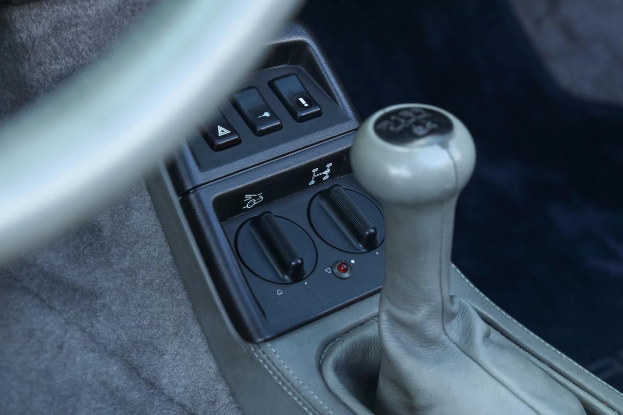 1992 Porsche 964 Carrera 4 Cabriolet &ldquo;Unique Carraragrau full leather&rdquo;
