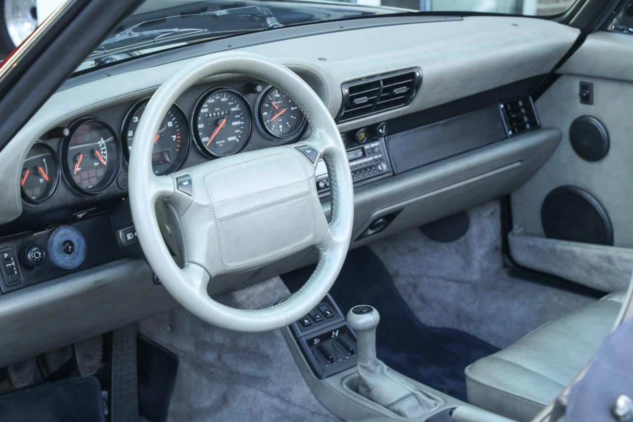 1992 Porsche 964 Carrera 4 Cabriolet &ldquo;Unique Carraragrau full leather&rdquo;