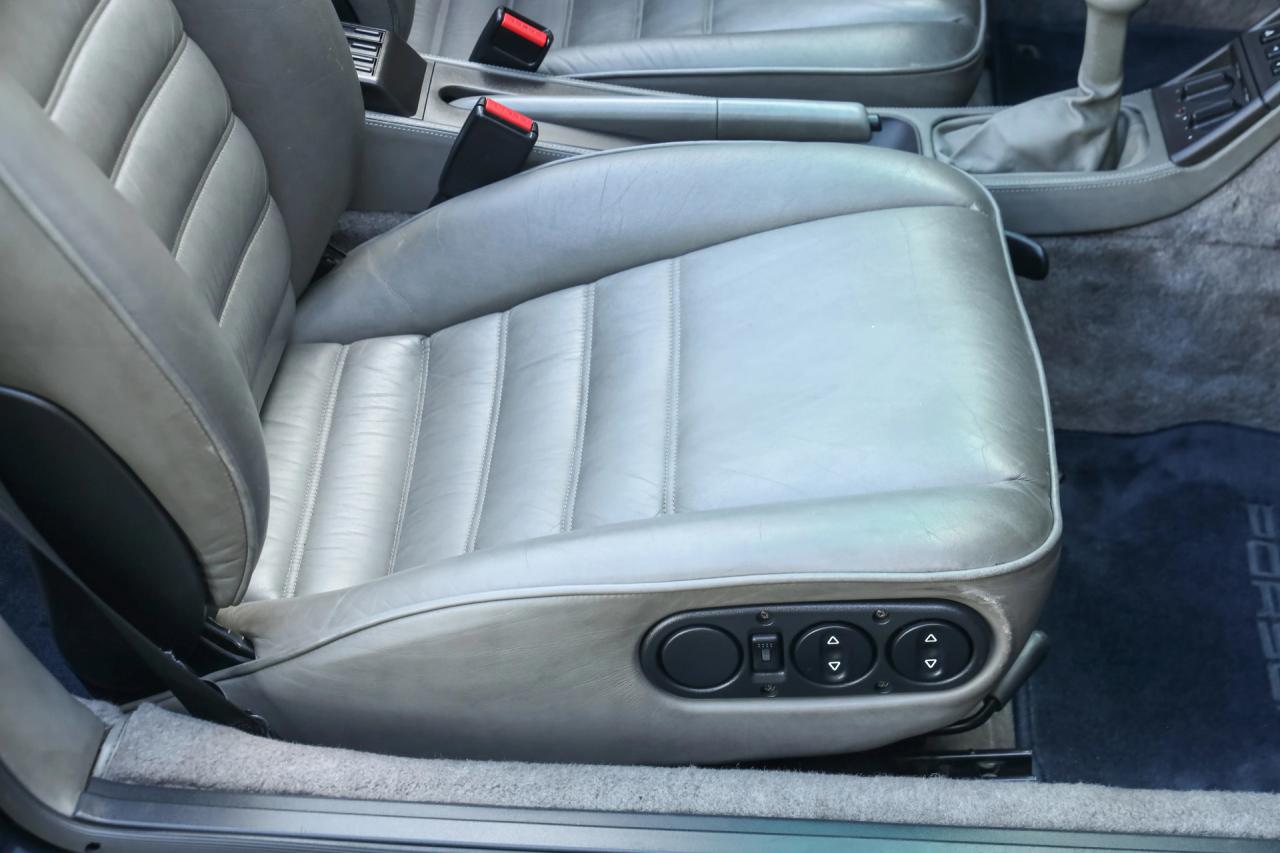 1992 Porsche 964 Carrera 4 Cabriolet &ldquo;Unique Carraragrau full leather&rdquo;