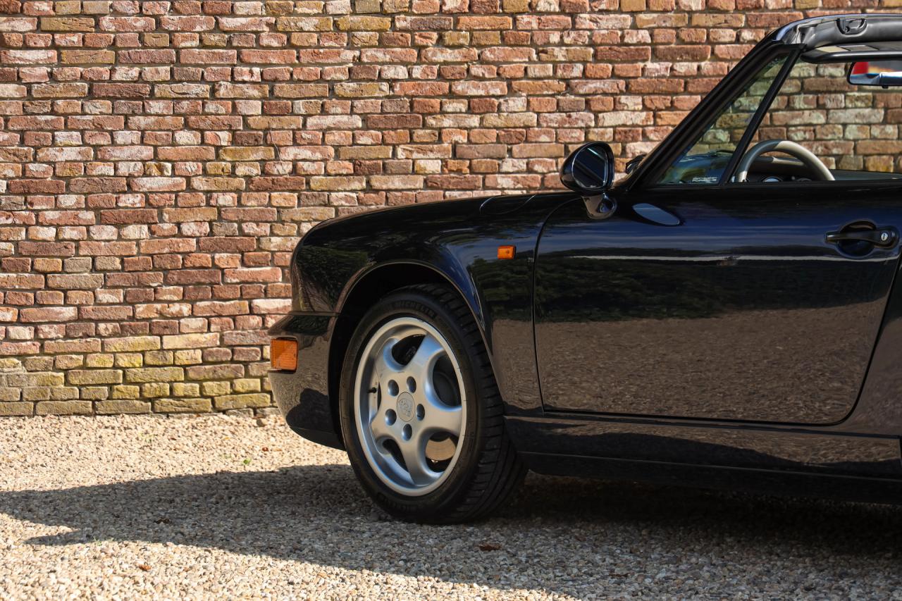 1992 Porsche 964 Carrera 4 Cabriolet &ldquo;Unique Carraragrau full leather&rdquo;