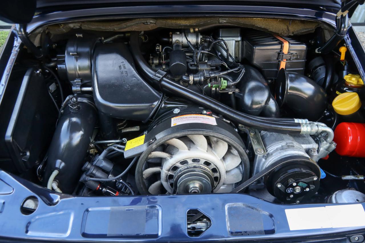 1992 Porsche 964 Carrera 4 Cabriolet &ldquo;Unique Carraragrau full leather&rdquo;