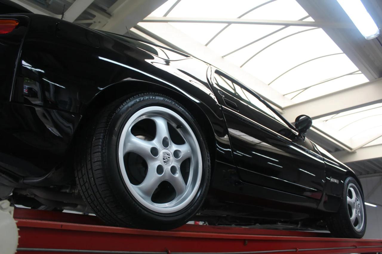 1994 Porsche 928 GTS &ldquo;Black over black&rdquo;