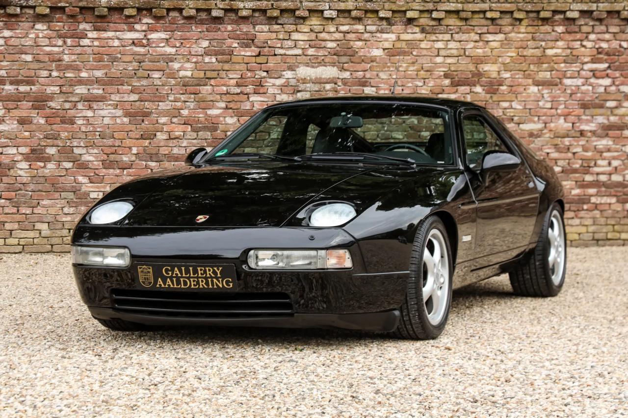 1994 Porsche 928 GTS &ldquo;Black over black&rdquo;