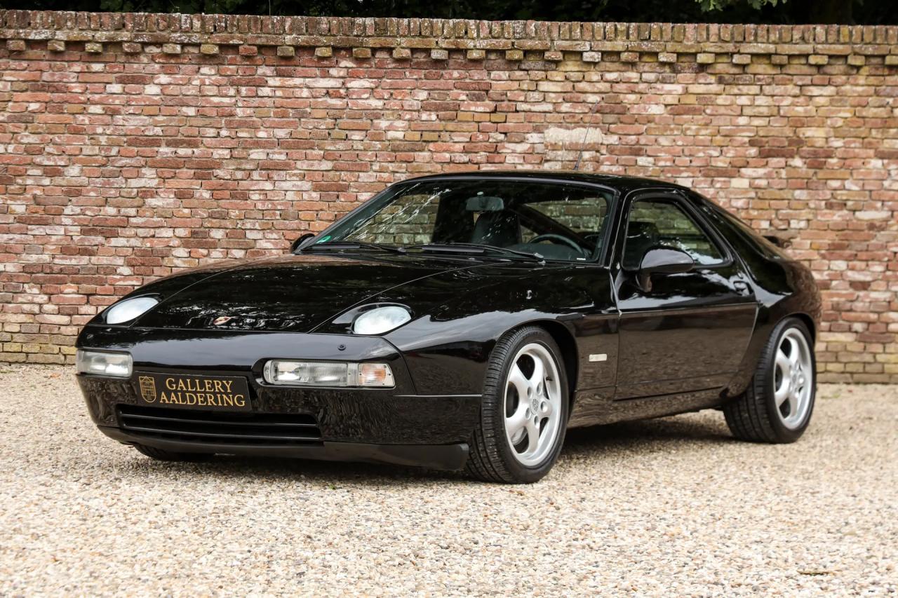 1994 Porsche 928 GTS &ldquo;Black over black&rdquo;