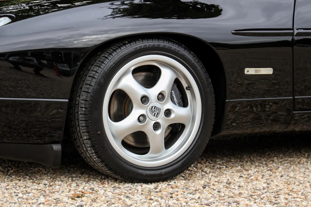1994 Porsche 928 GTS &ldquo;Black over black&rdquo;