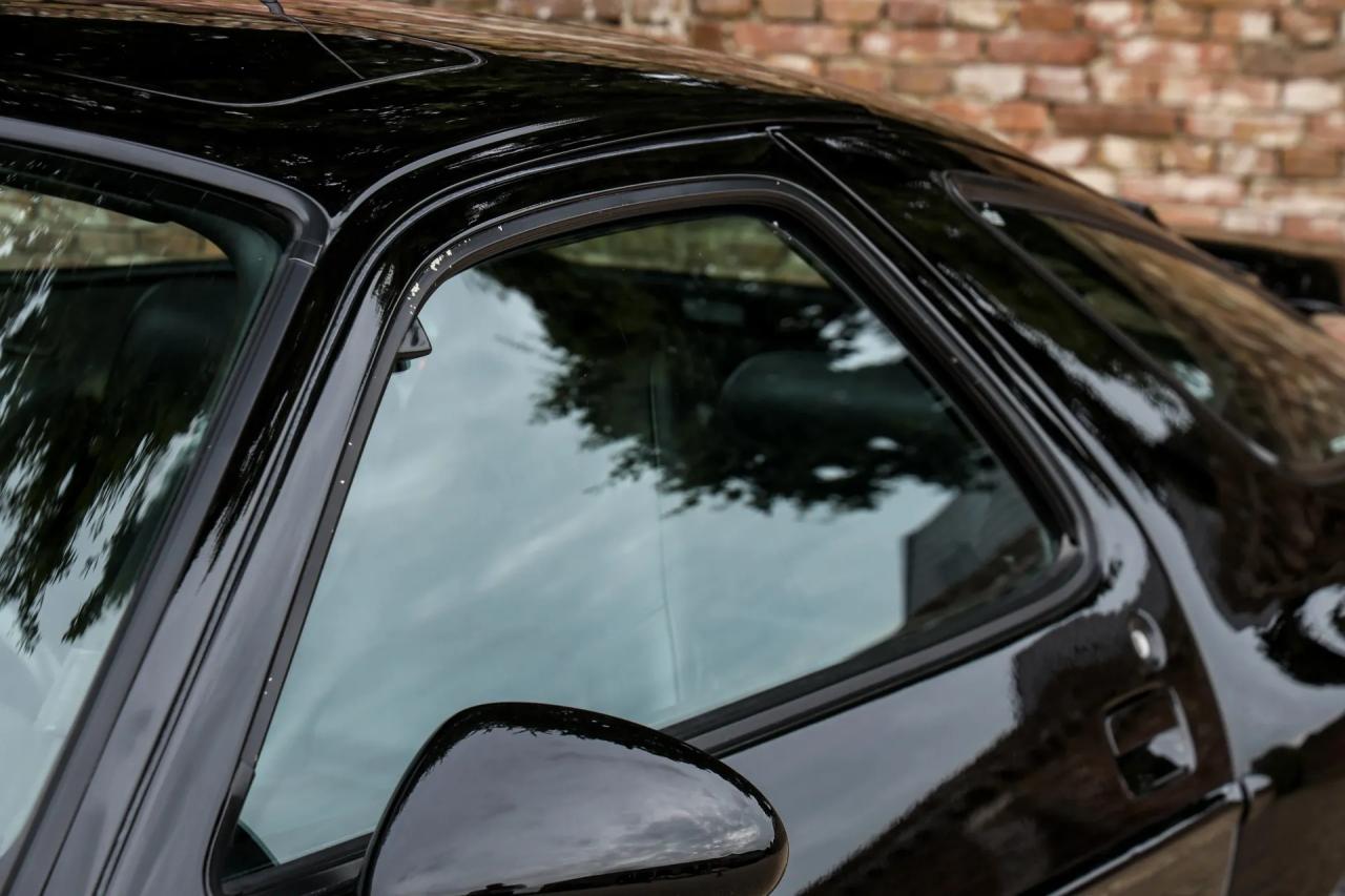 1994 Porsche 928 GTS &ldquo;Black over black&rdquo;