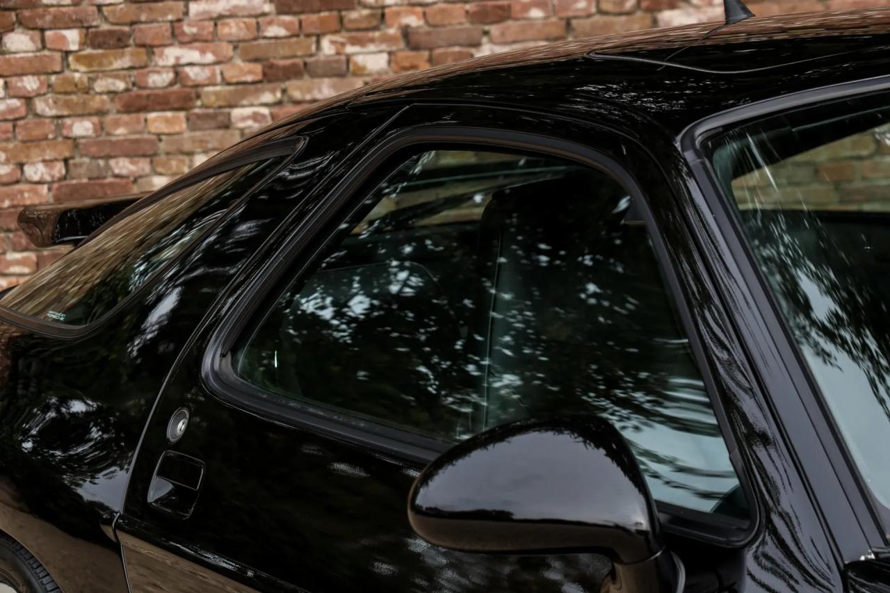 1994 Porsche 928 GTS &ldquo;Black over black&rdquo;