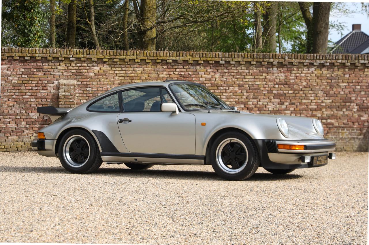 1983 Porsche 930 3.3 Turbo &ldquo;Equipped with Sonderwunsch options&rdquo;