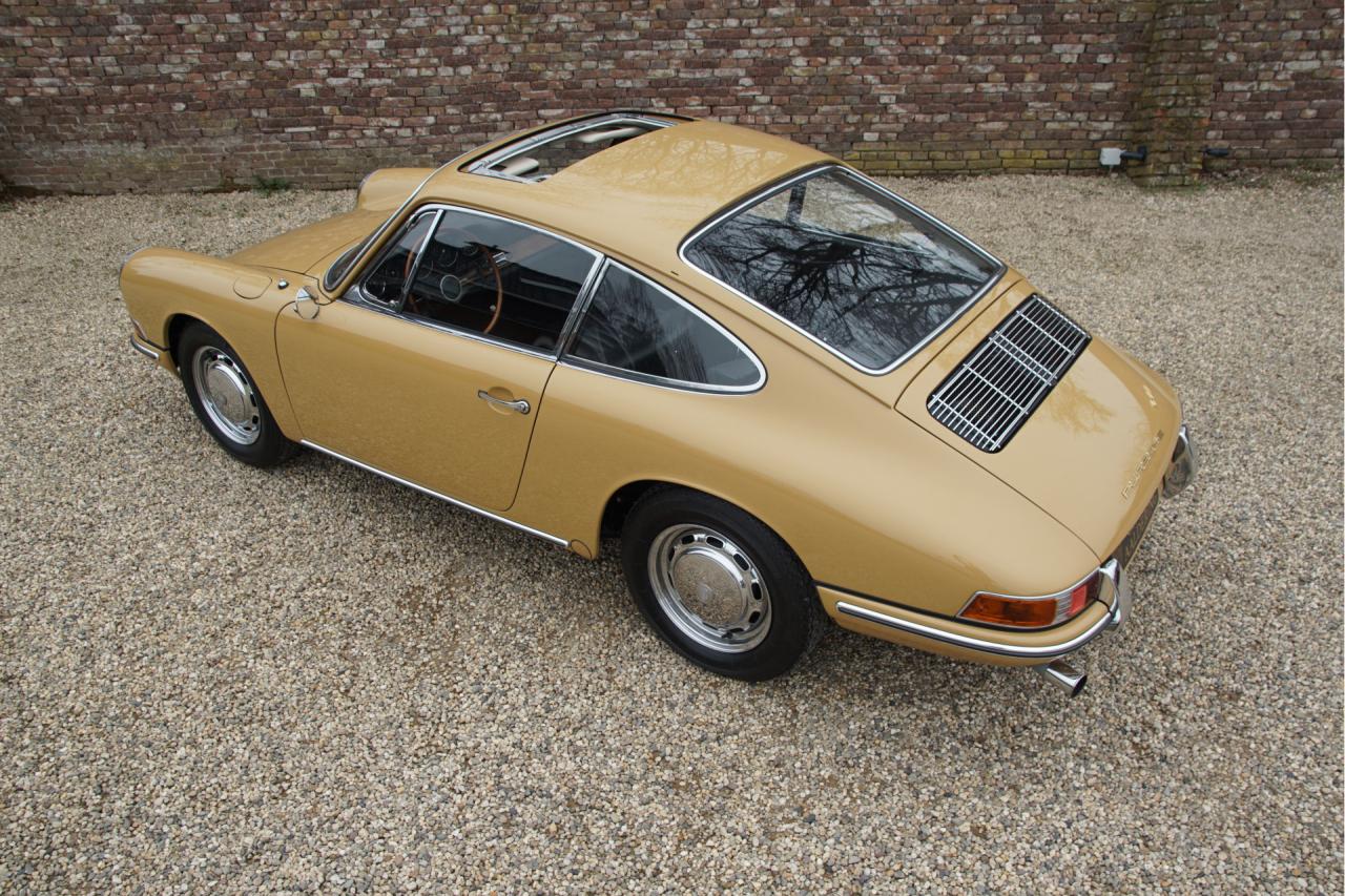 1965 Porsche 911 Urmodell 2.0 SWB &ldquo;Passionate restoration&rdquo;