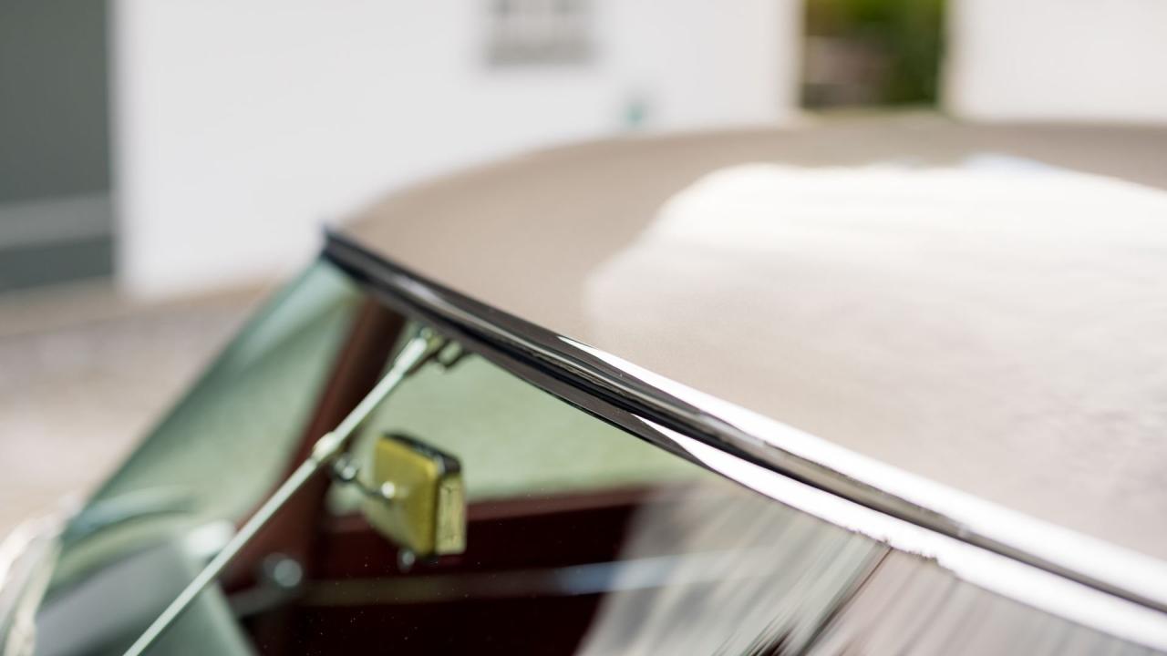 1965 Jaguar E-Type Series 1 4.2 Roadster