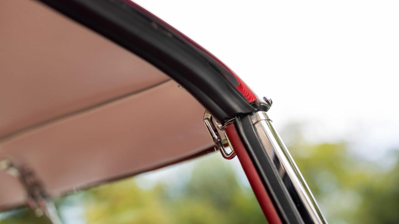 1965 Jaguar E-Type Series 1 4.2 Roadster