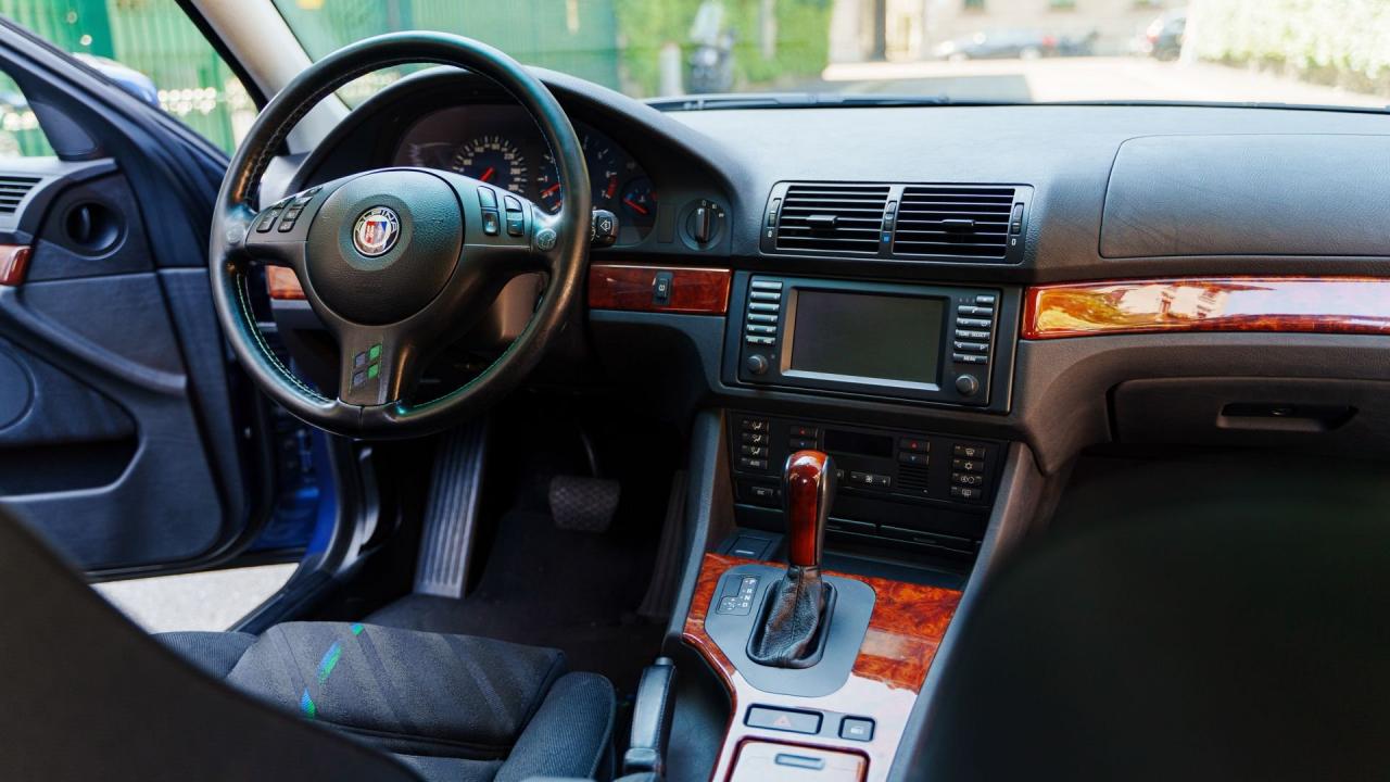 2001 BMW Alpina B10 V8 Limousine