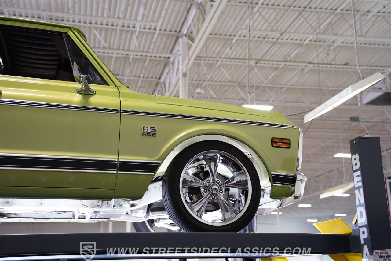 1970 Chevrolet C10 402