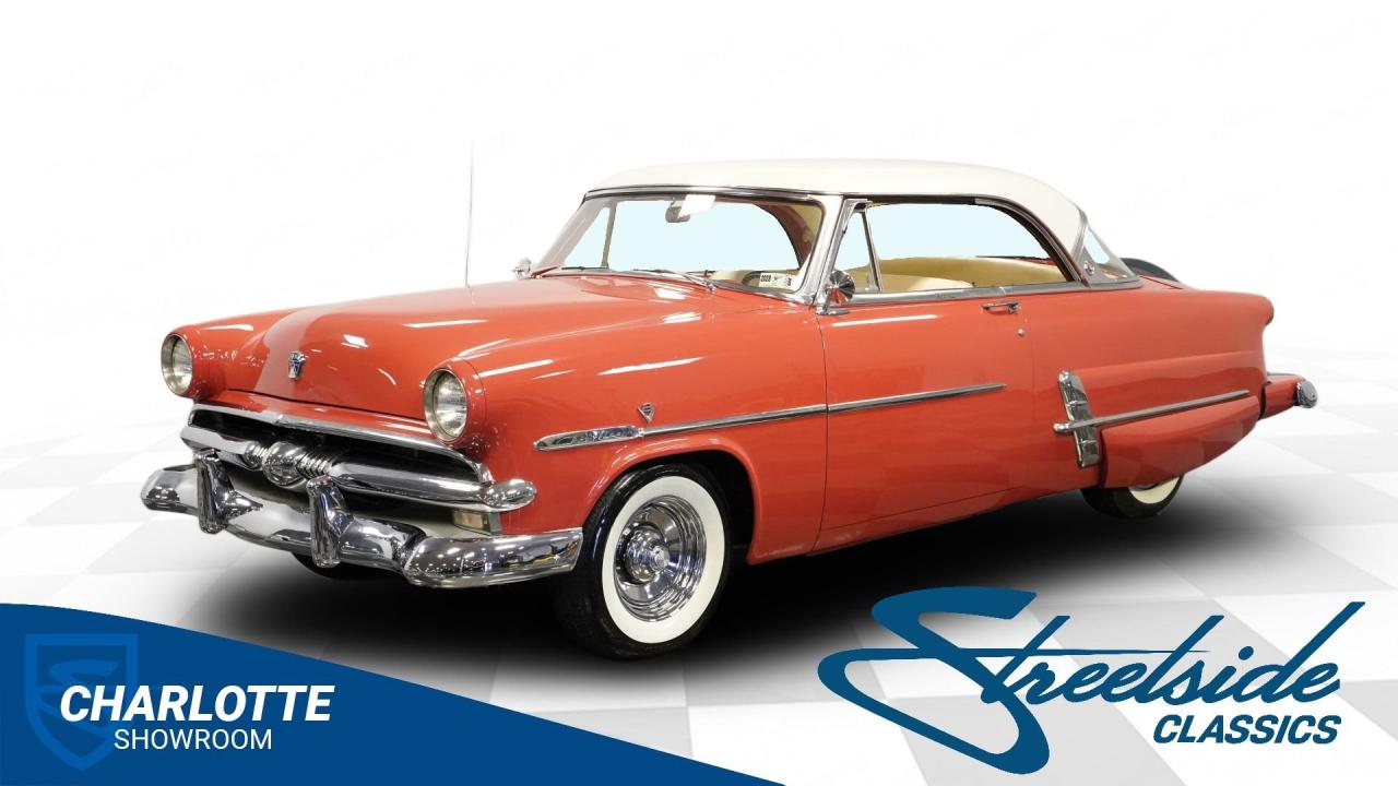 1953 Ford Crestline Victoria