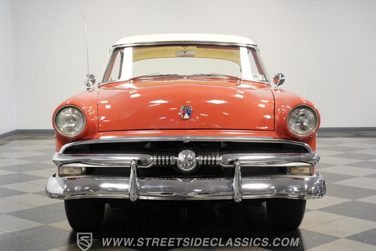 1953 Ford Crestline Victoria