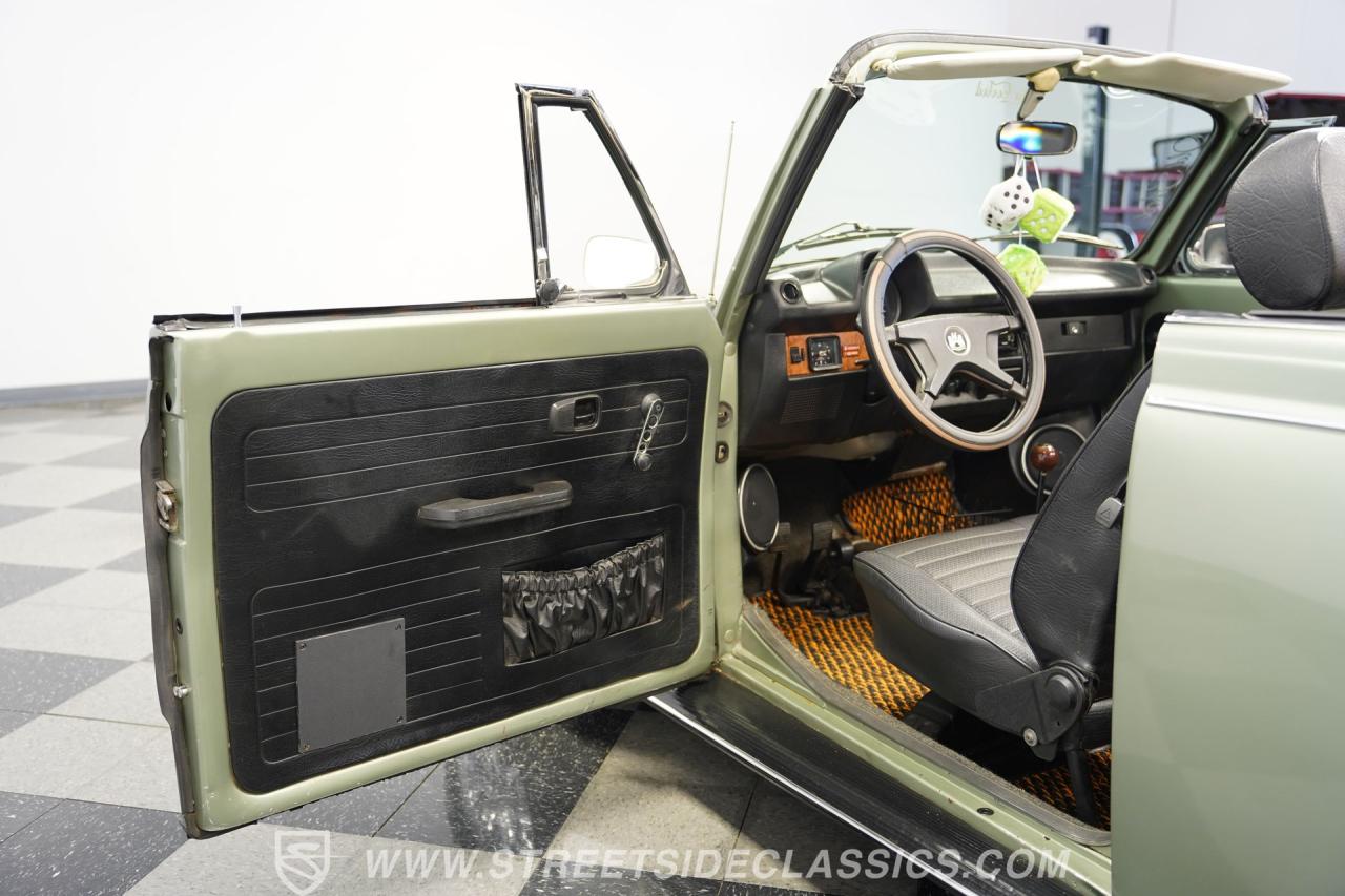 1979 Volkswagen Super Beetle Convertible