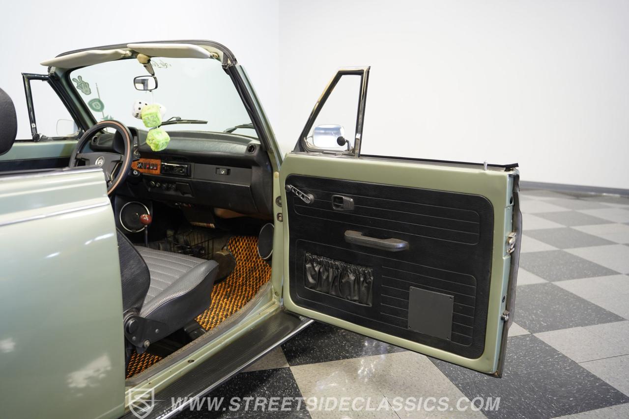 1979 Volkswagen Super Beetle Convertible
