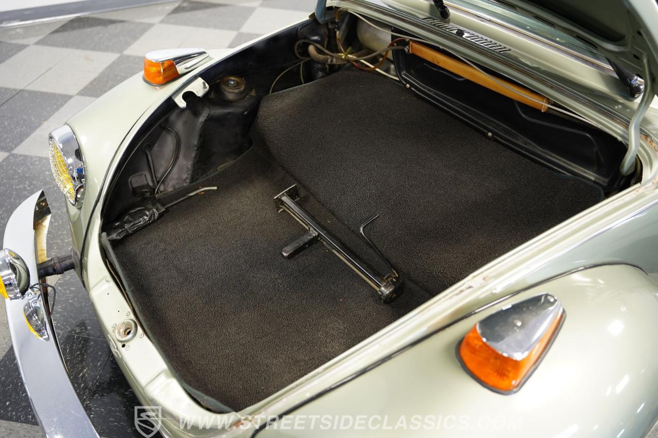 1979 Volkswagen Super Beetle Convertible