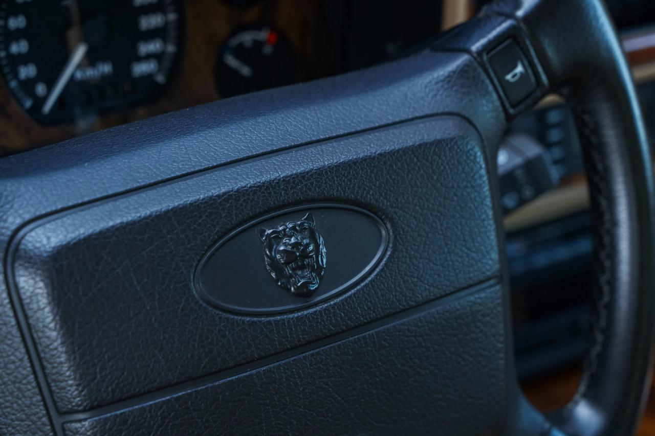 1994 Jaguar XJS 4.0 Coupe &ldquo;Rose Bronze - 116.000 kms&rdquo;