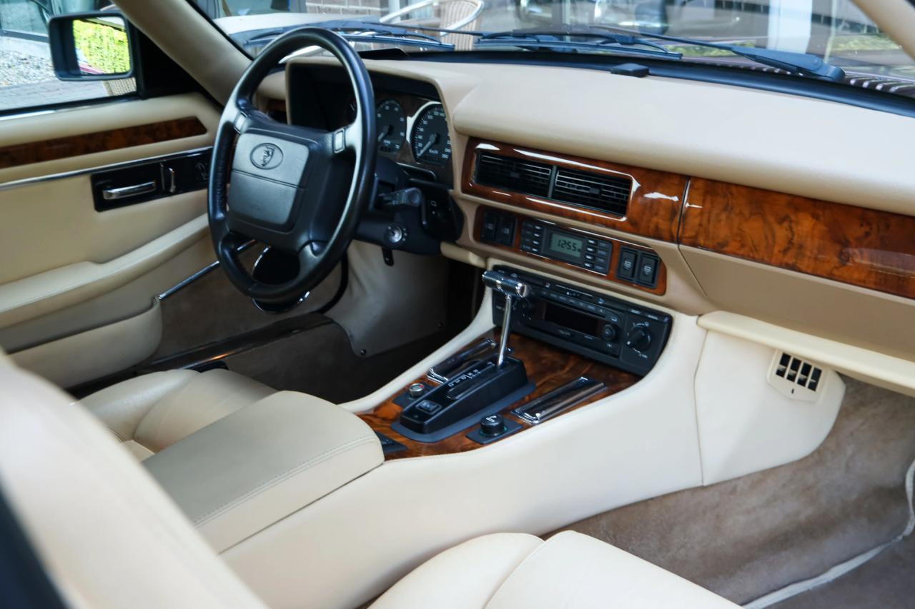 1994 Jaguar XJS 4.0 Coupe &ldquo;Rose Bronze - 116.000 kms&rdquo;