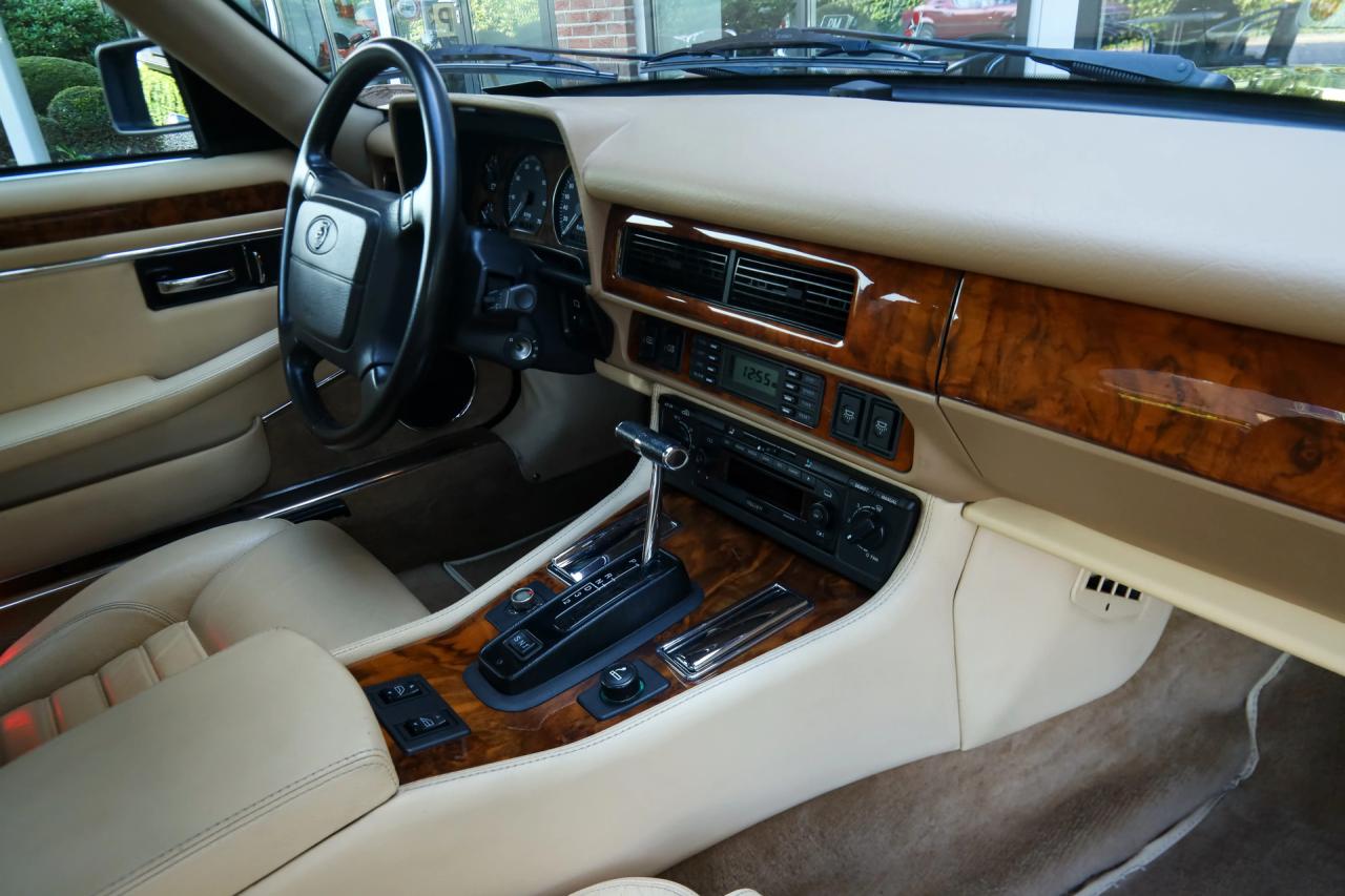 1994 Jaguar XJS 4.0 Coupe &ldquo;Rose Bronze - 116.000 kms&rdquo;