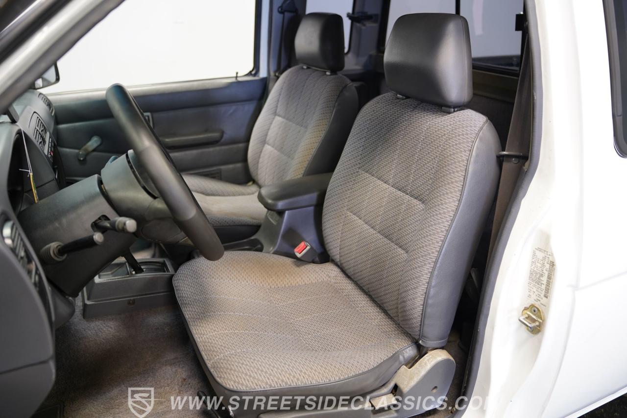 1996 Nissan Hardbody SE Extended Cab