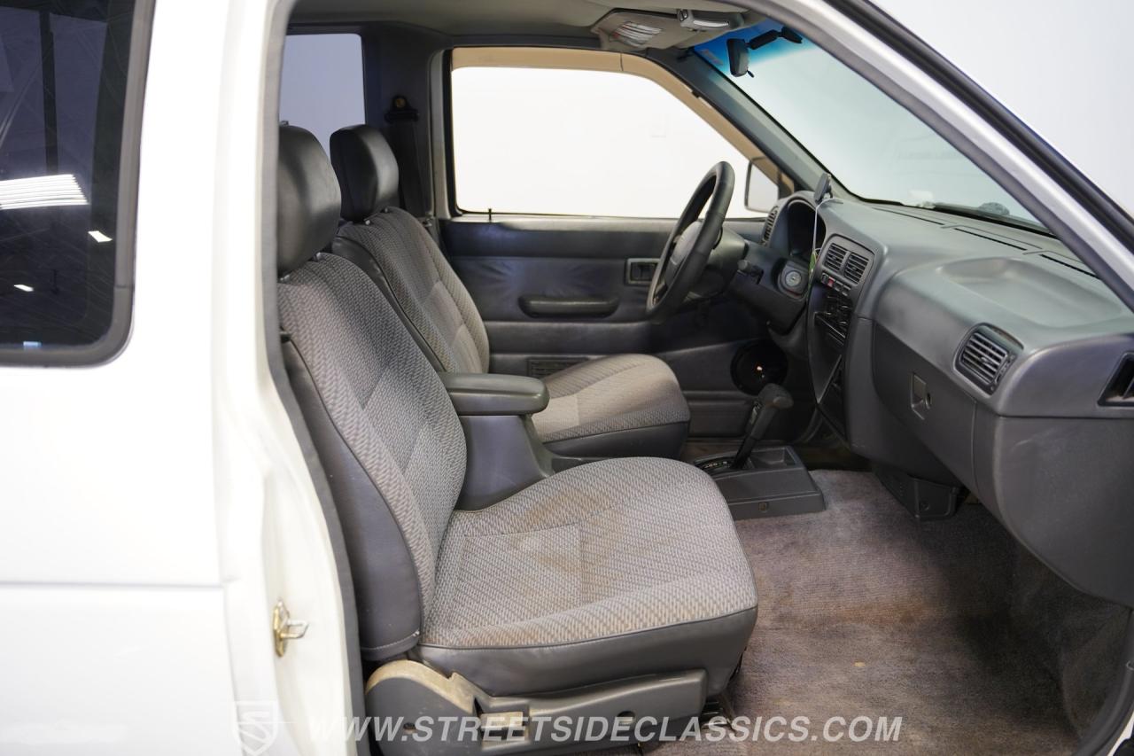 1996 Nissan Hardbody SE Extended Cab