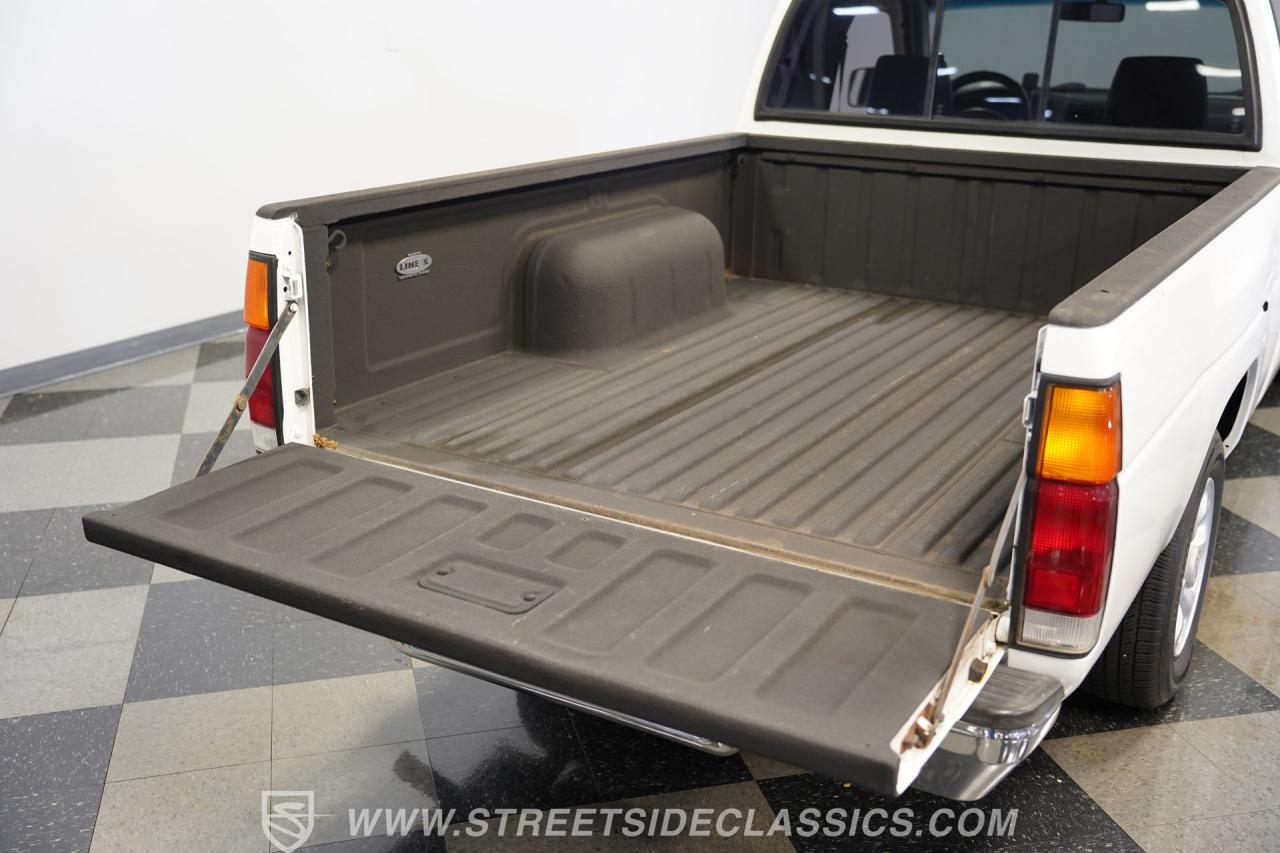 1996 Nissan Hardbody SE Extended Cab