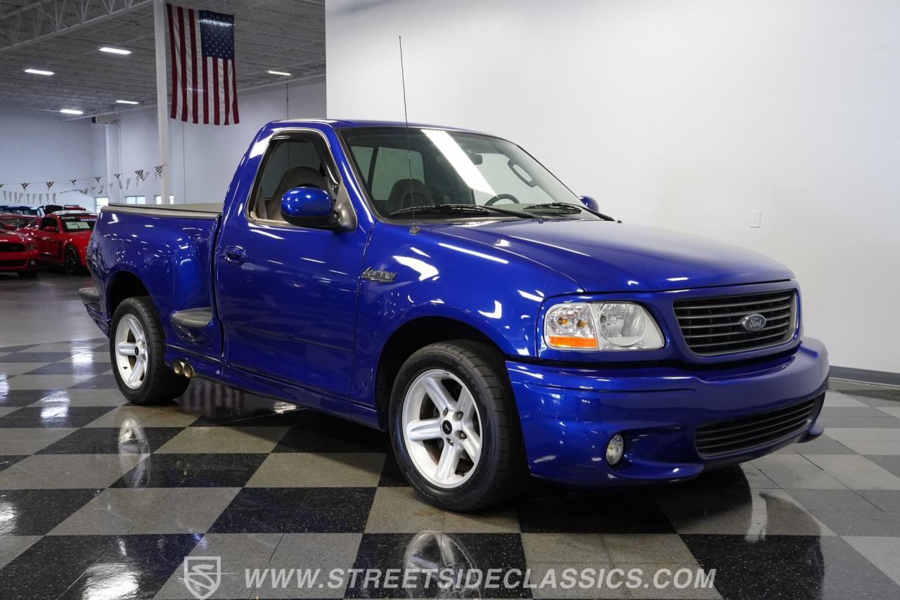 2003 Ford F-150 Lightning SVT
