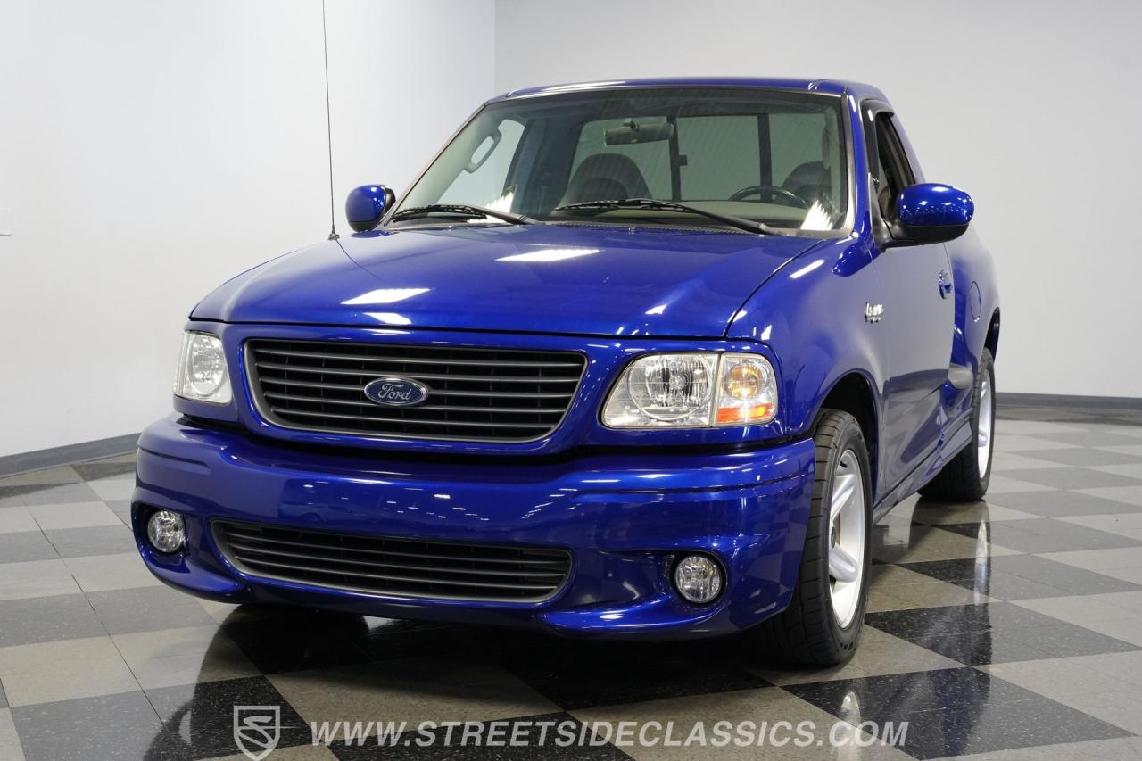 2003 Ford F-150 Lightning SVT