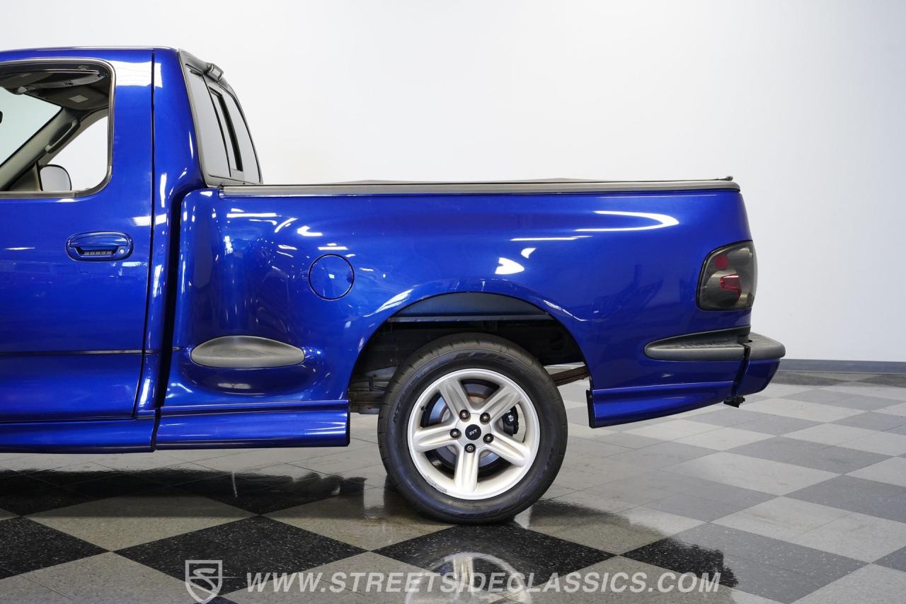 2003 Ford F-150 Lightning SVT