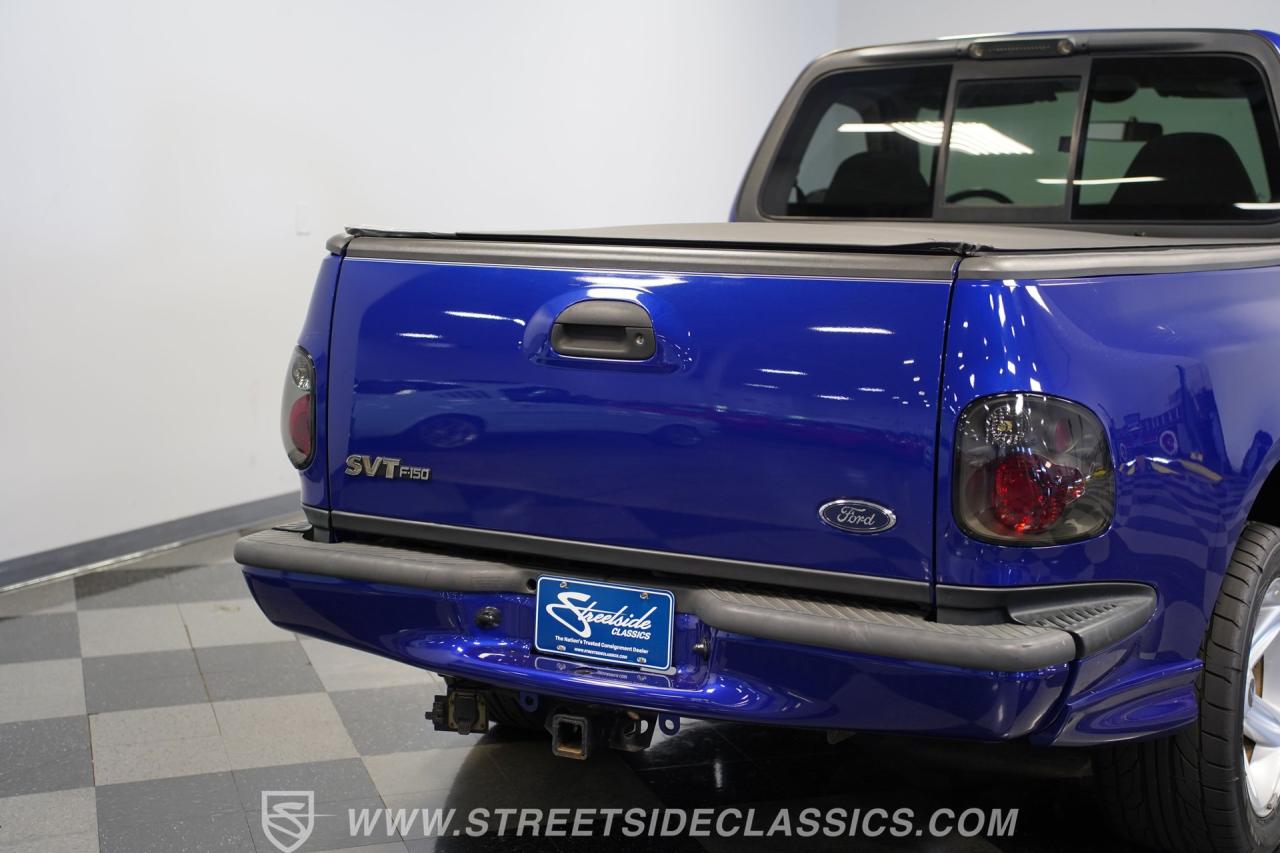 2003 Ford F-150 Lightning SVT