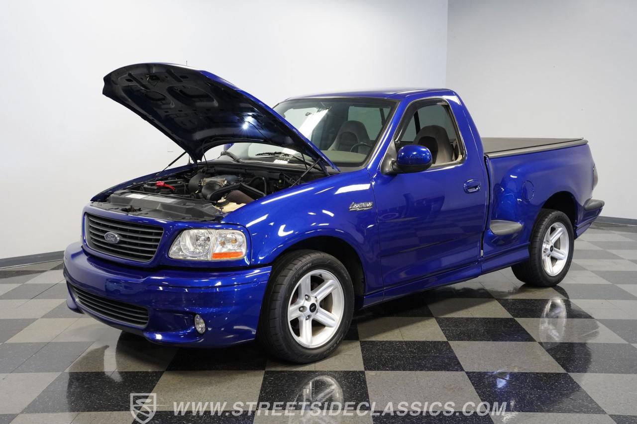 2003 Ford F-150 Lightning SVT