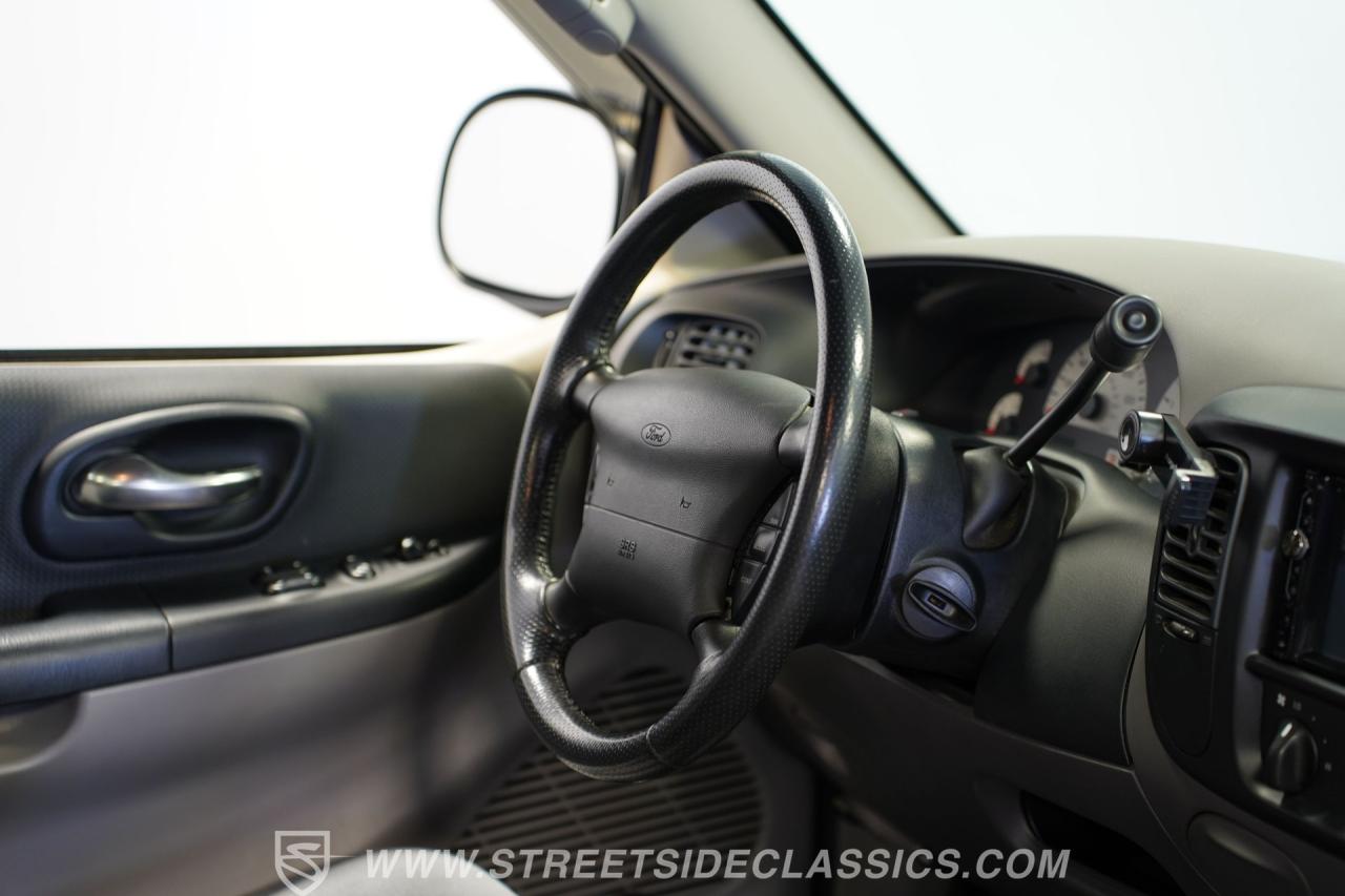 2003 Ford F-150 Lightning SVT