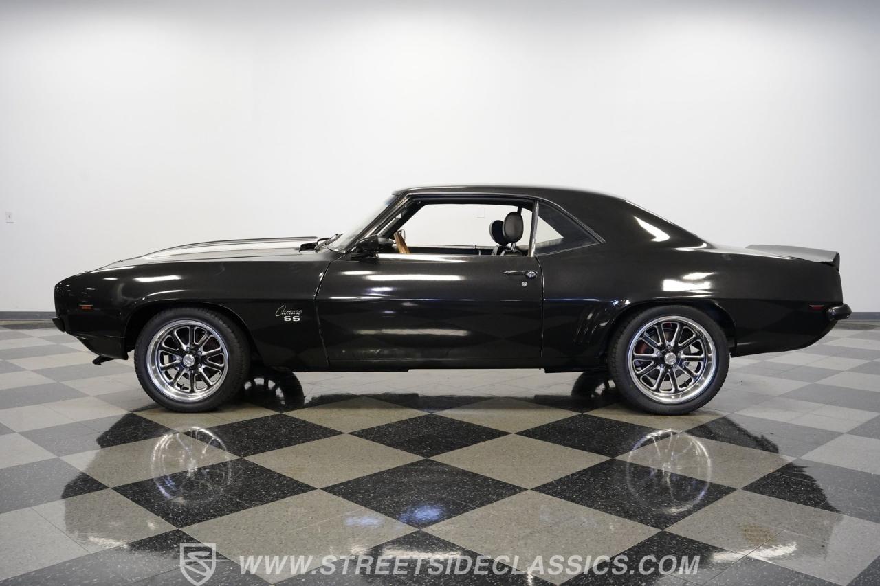 1969 Chevrolet Camaro SS 454 Tribute