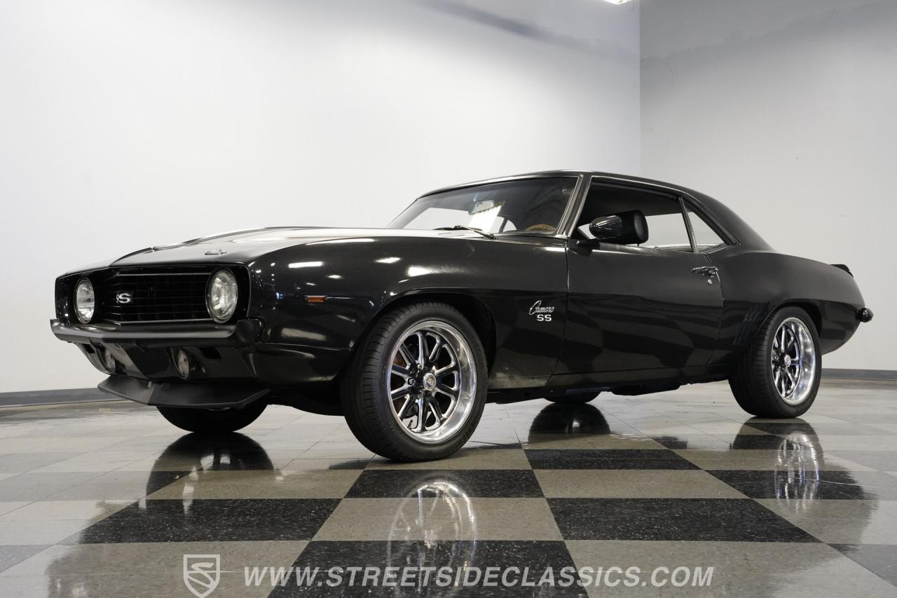 1969 Chevrolet Camaro SS 454 Tribute
