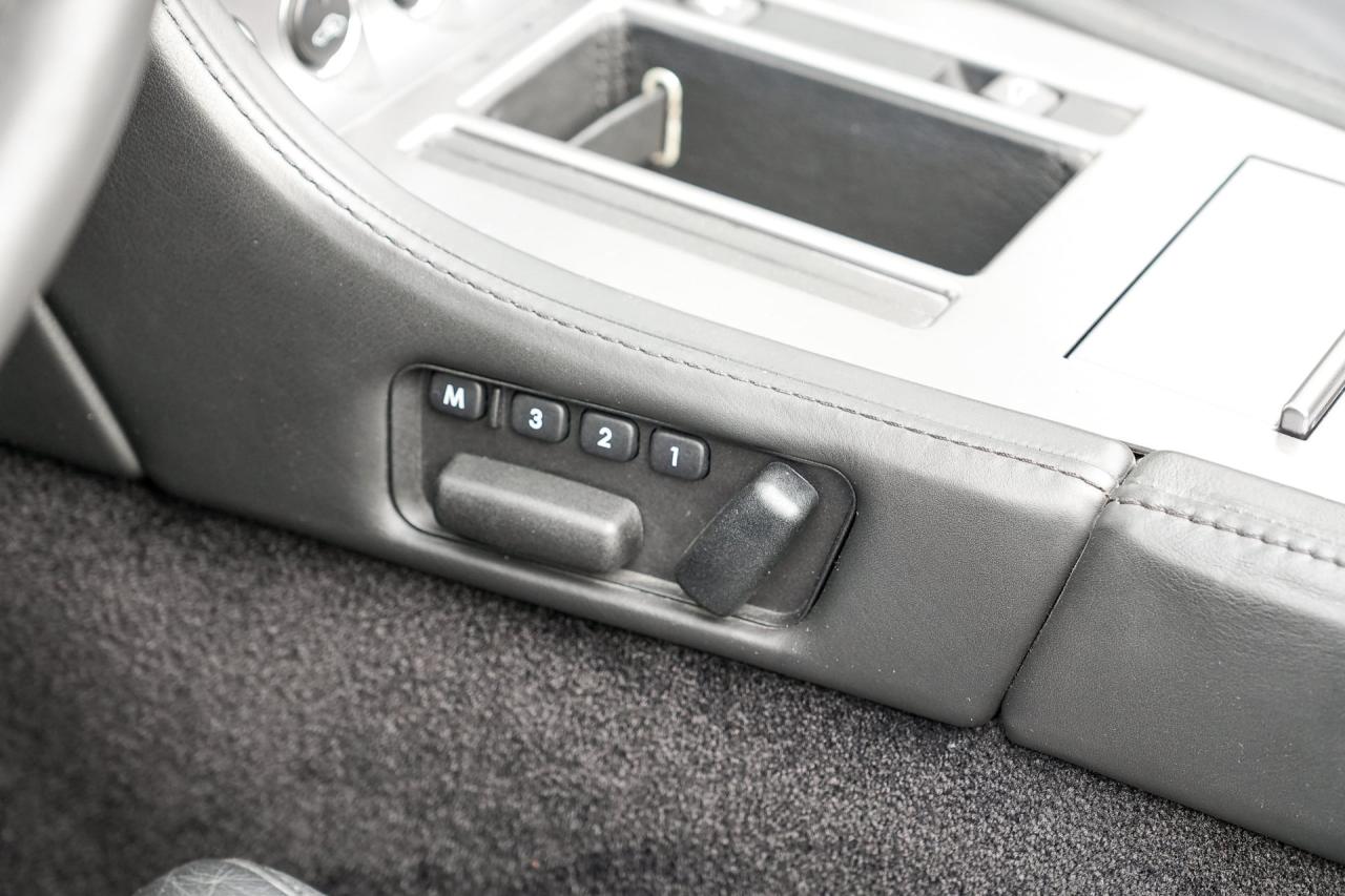 2011 Aston Martin DB9 Volante