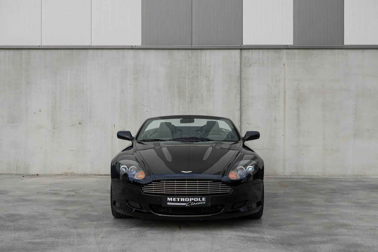2011 Aston Martin DB9 Volante