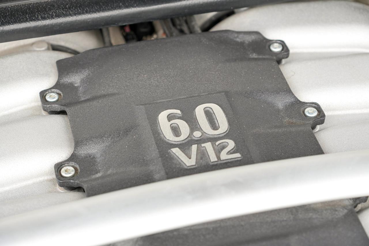 2011 Aston Martin DB9 Volante