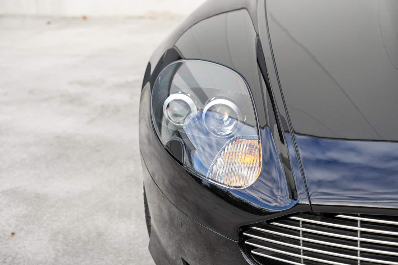 2011 Aston Martin DB9 Volante