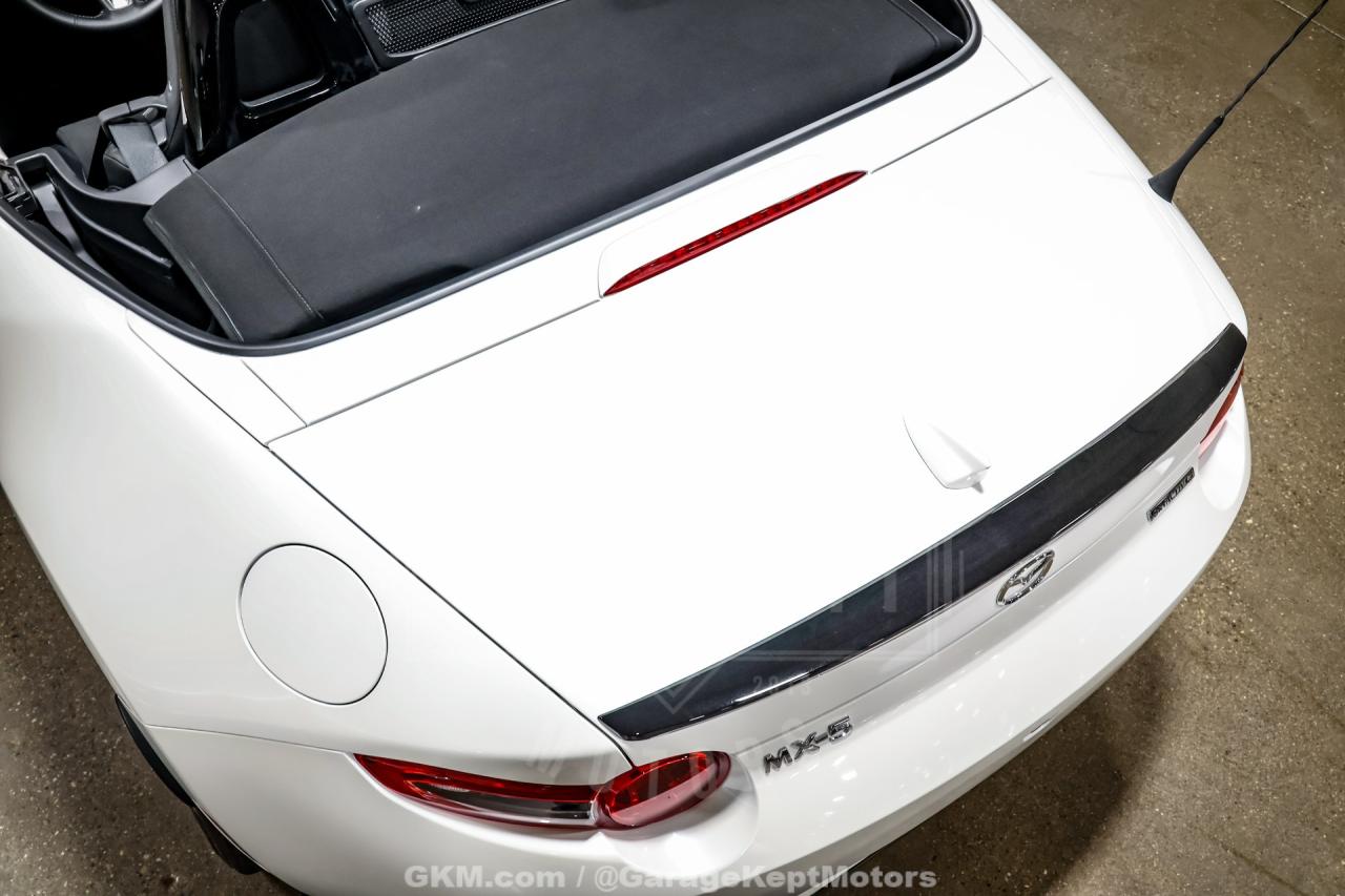 2022 Mazda MX-5 Miata