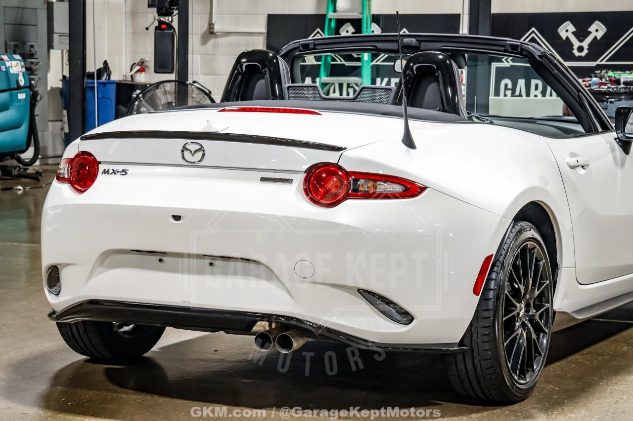 2022 Mazda MX-5 Miata