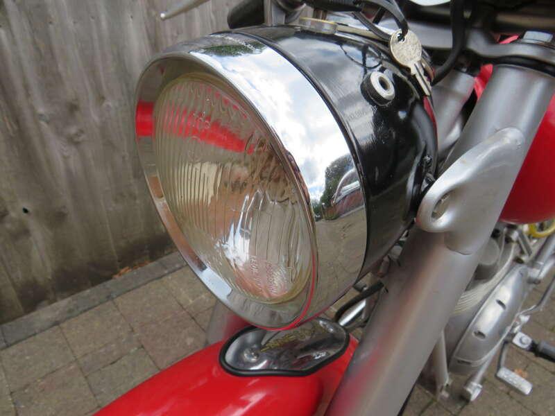 1962 Moto Guzzi 125 STORNELLO